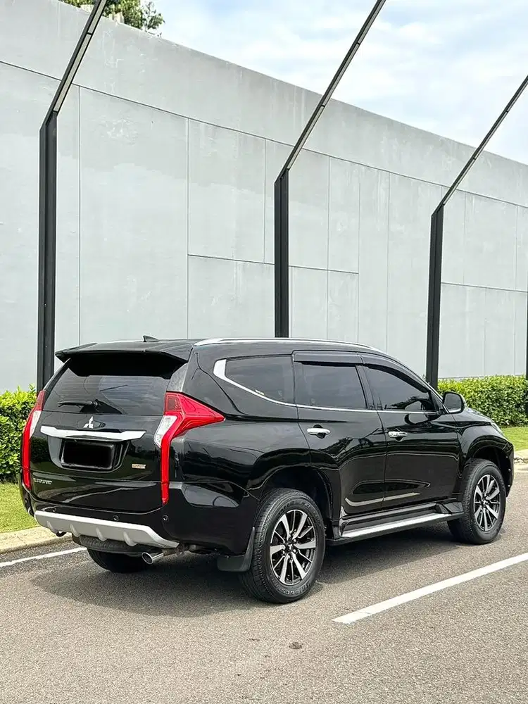 KM LOW ISTIMEWA! Mitsubishi Pajero Dakar Sport A/T 2017