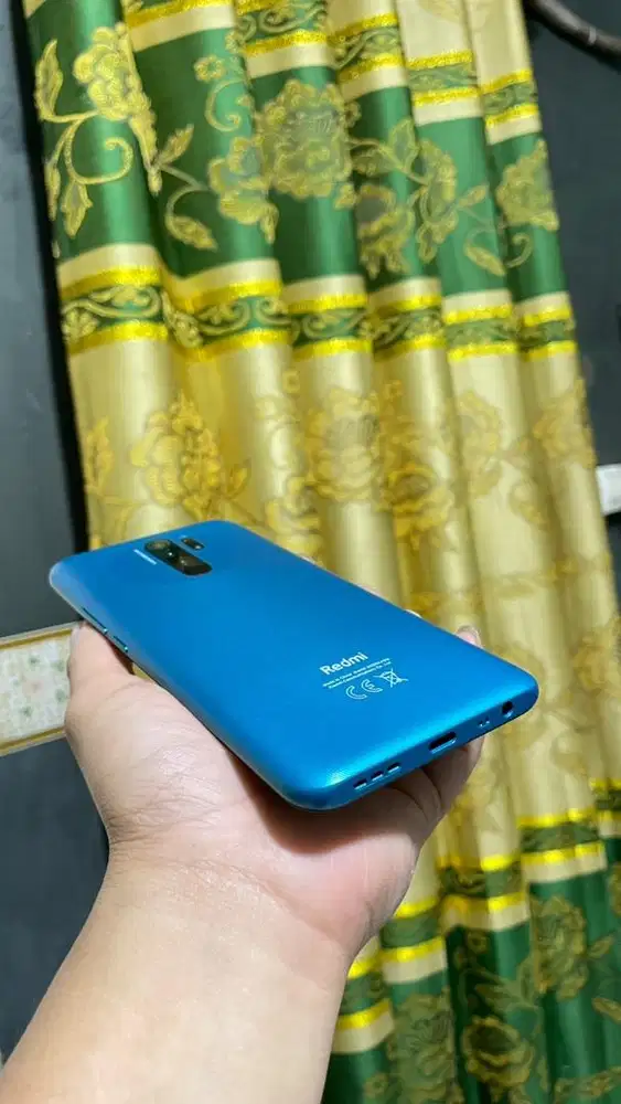 Xiaomi Redmi 9 RAM 4/64’GB Mulus