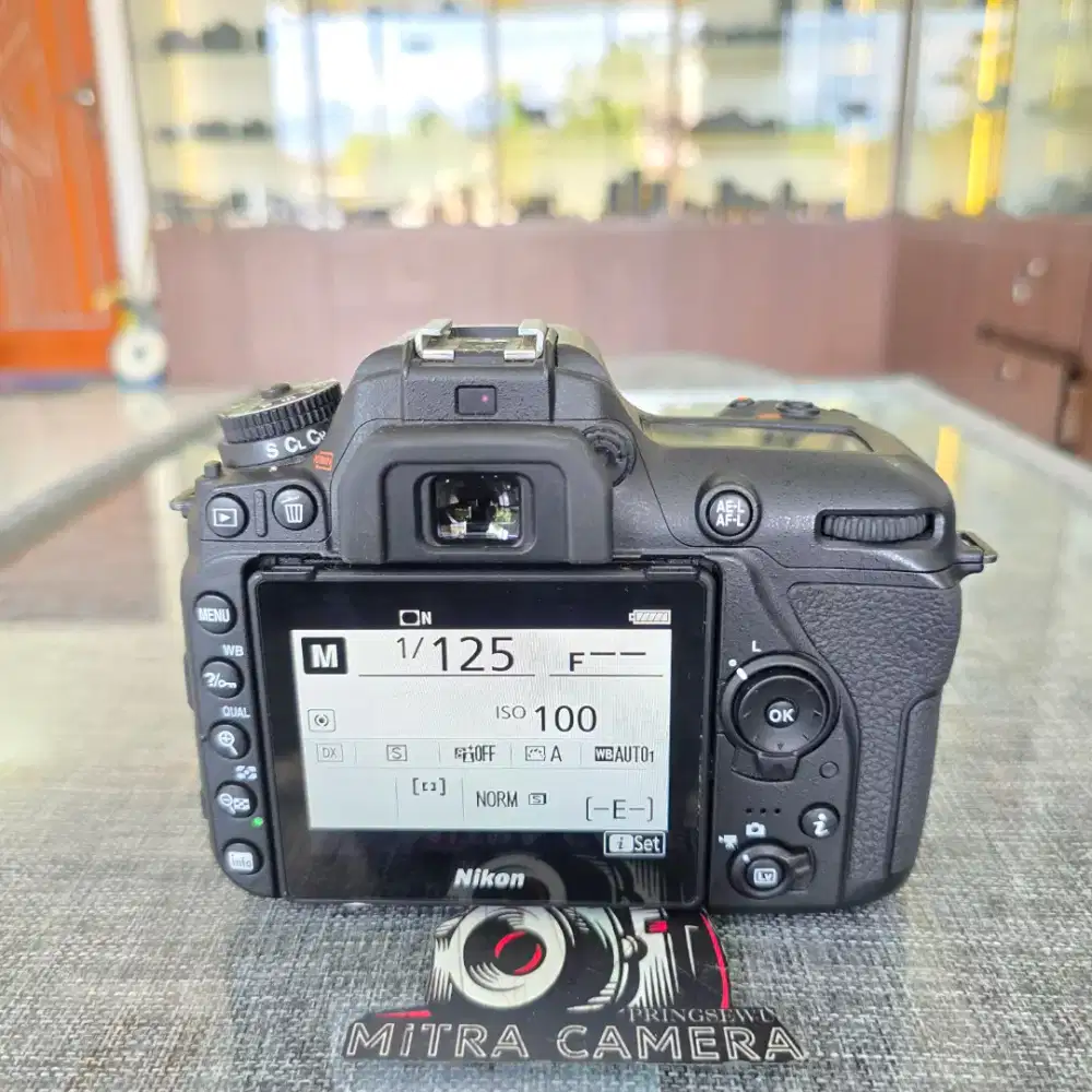NIKON D7500 Like New SC 13rb