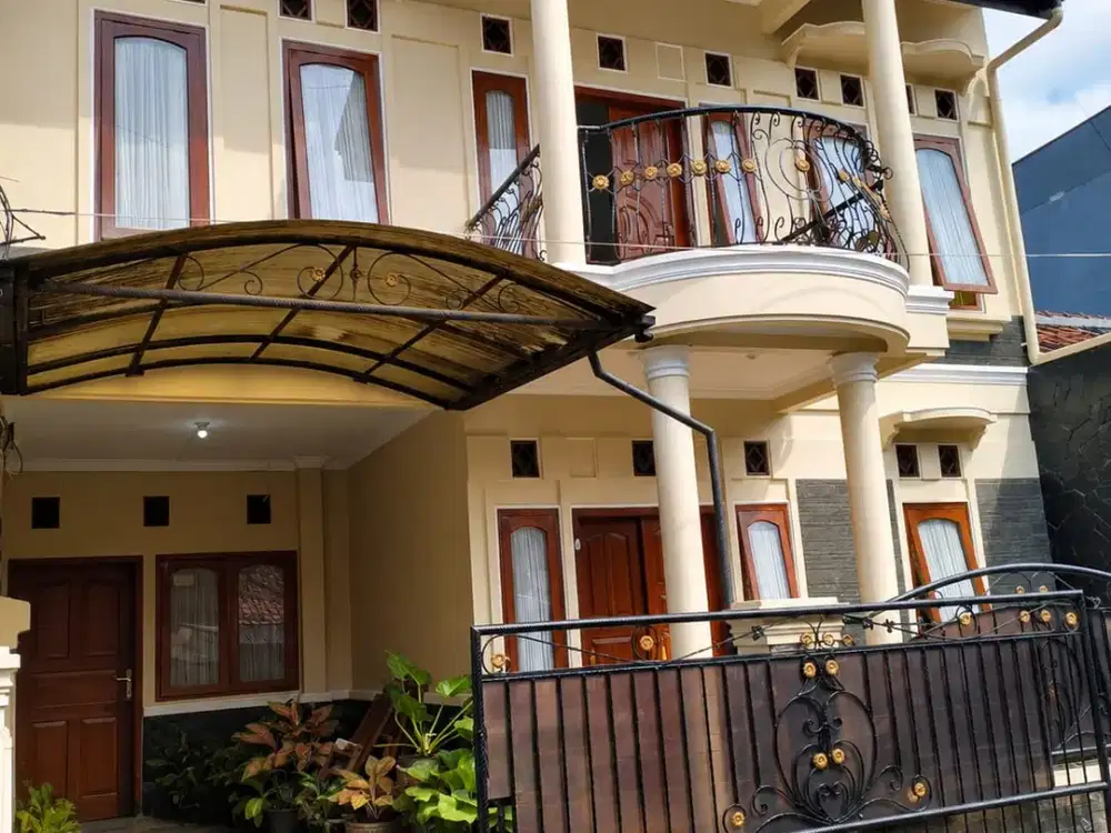 DIJUAL RUMAH 2 LANTAI SIAP HUNI DI ANTAPANI MAS BANDUNG