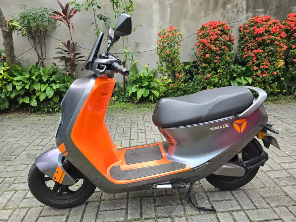 Motor listrik Yadea G6 mulus