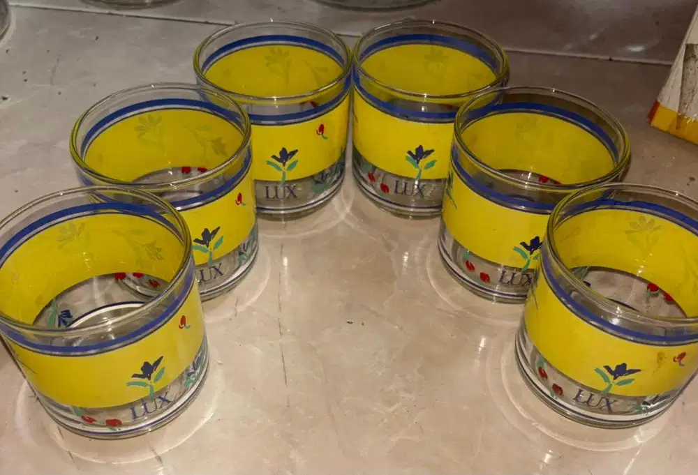 gelas jadul kuning