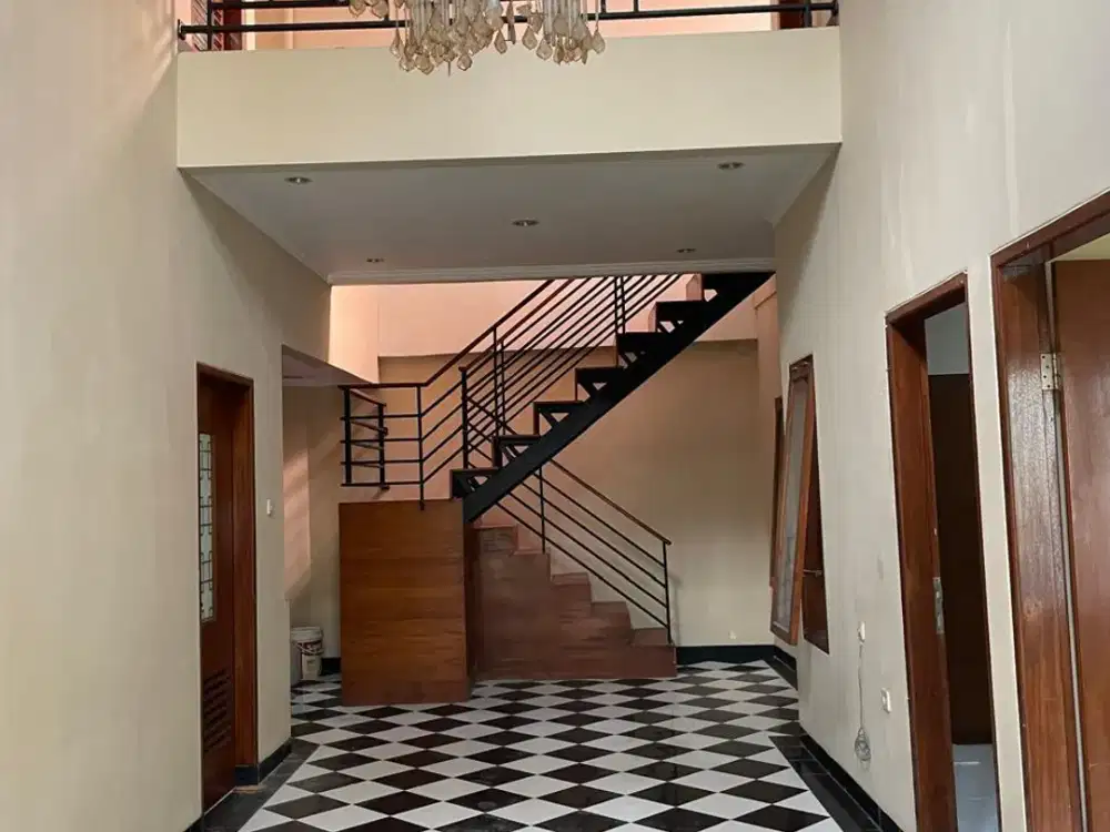 DIJUAL RUMAH 2 LANTAI DI KOMPLEK RIUNG MAS RANCASARI BANDUNG