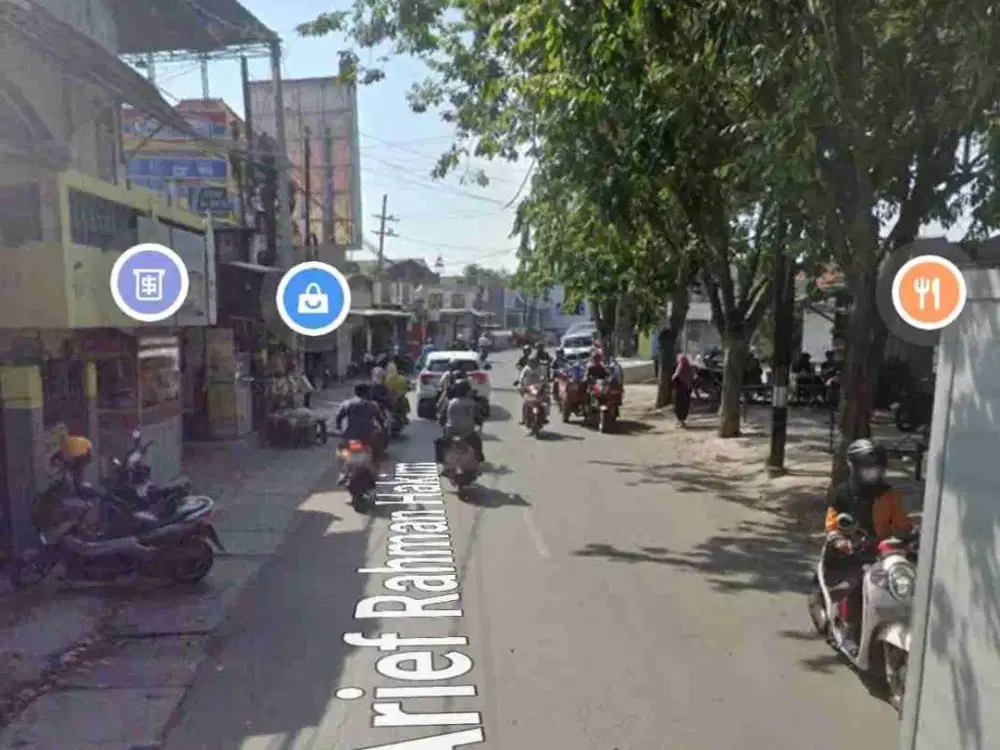 LANGKA JARANG ADA Rumah Hitung Tanah Nol Jalan Raya keputih surabaya