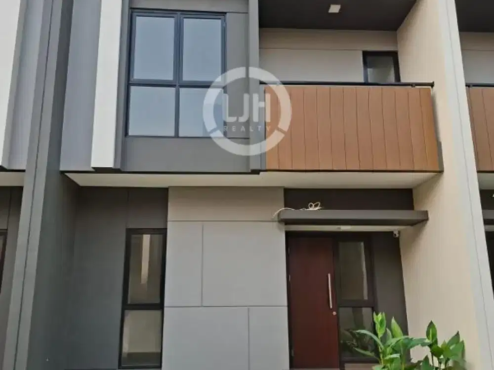Rumah Brand New di Summarecon Crown Gading Cluster Regia, Bekasi, Jawa Barat