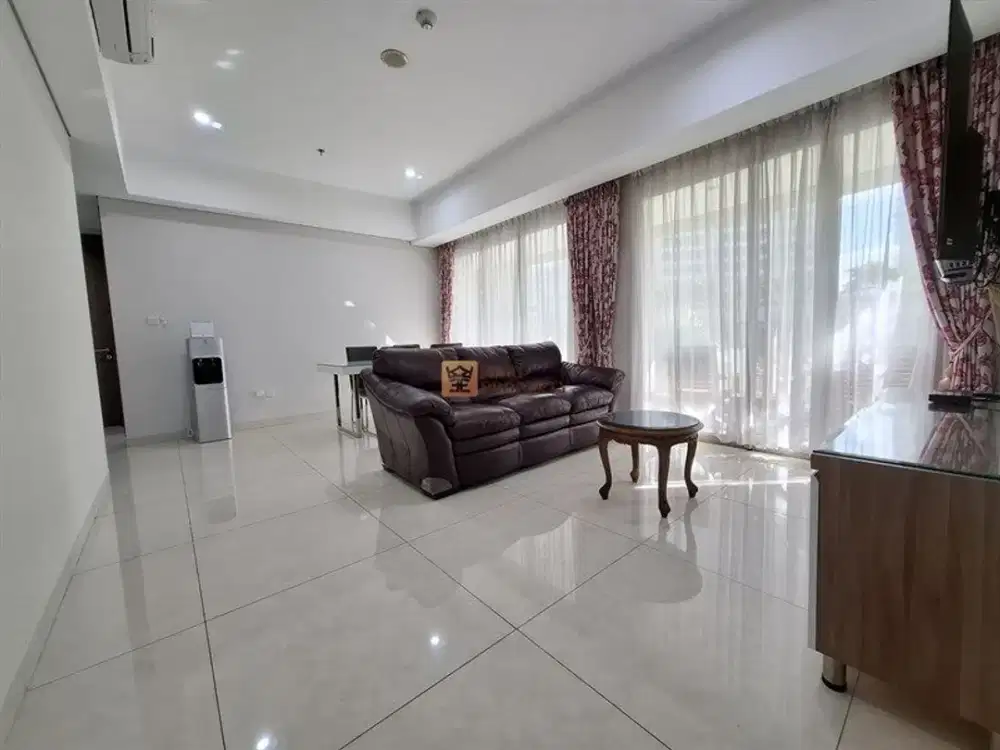 Taman Anggrek Residences Town House 3BR Bright Natural Lighting Dekat Central Park