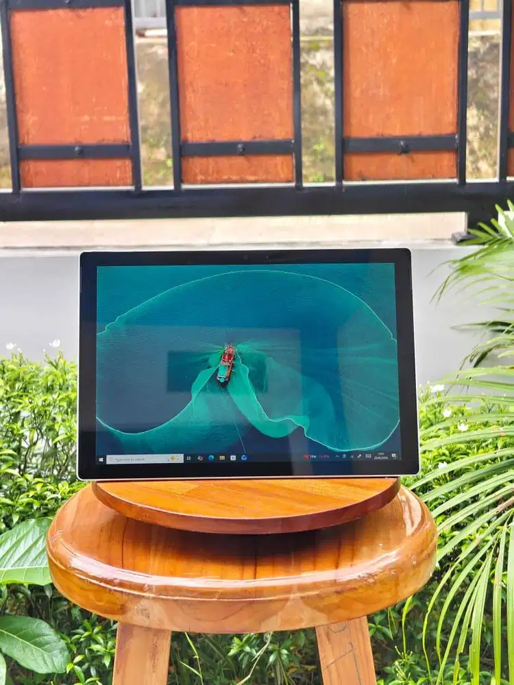 Surface Pro 6 i5 Gen 8 SSD 256GB RAM 8GB Bisa COD Jabodetabek