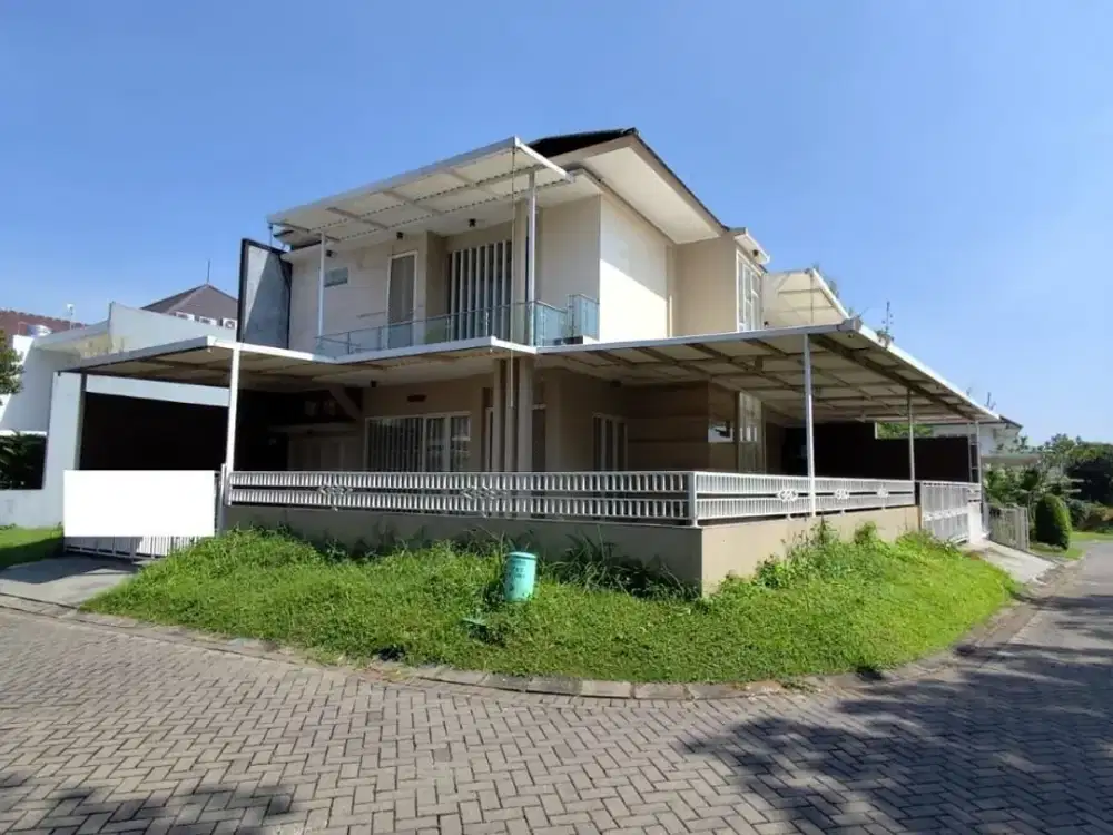 Dijual Rumah Eastwood Citraland Strategis Siap Huni