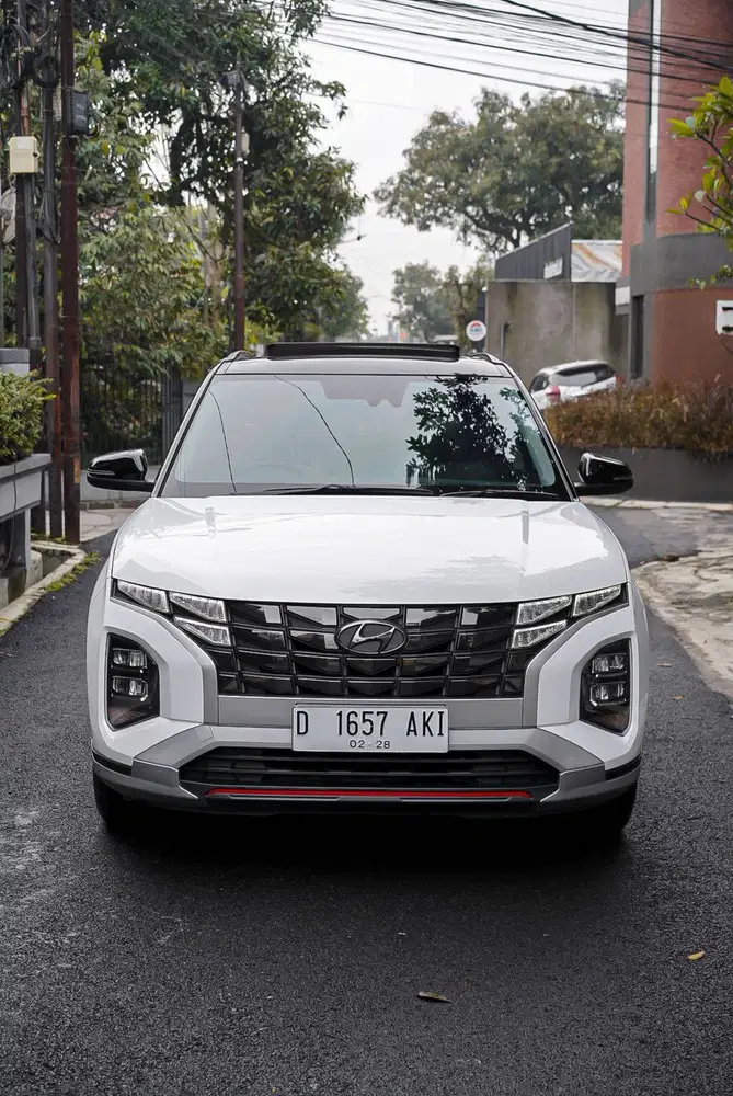 Hyundai creta prime ivt two tone