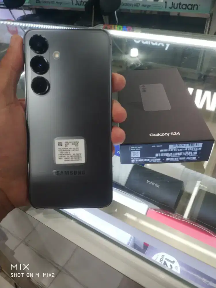 Samsung s24 8/256gb ex resmi
