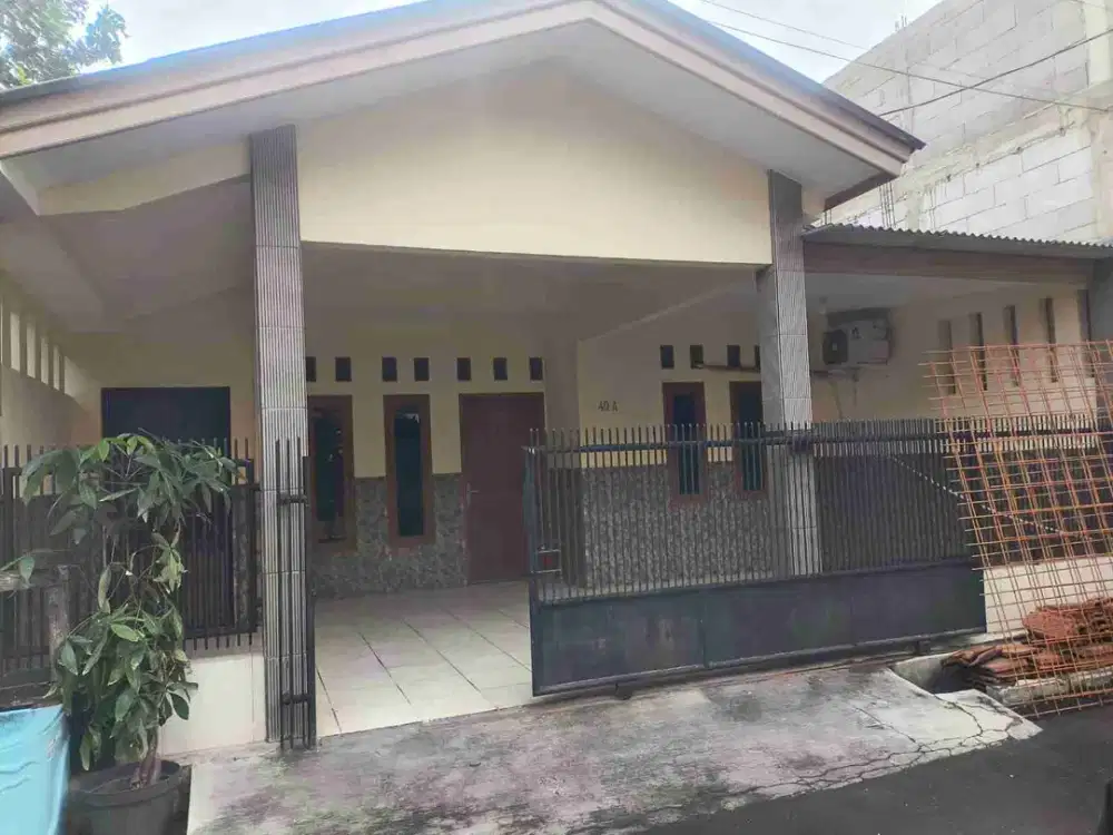 disewakan rumah dalam komplek ciparigi bogor utara