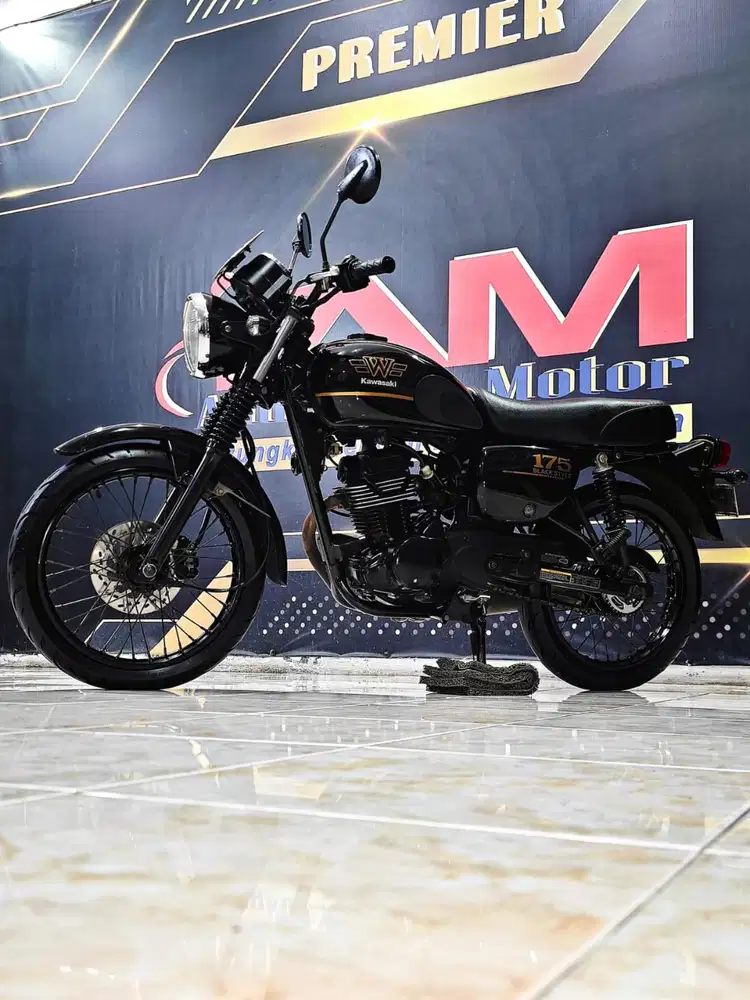 Ready stok Kawasaki W 175 SE Black Edition TH 2018