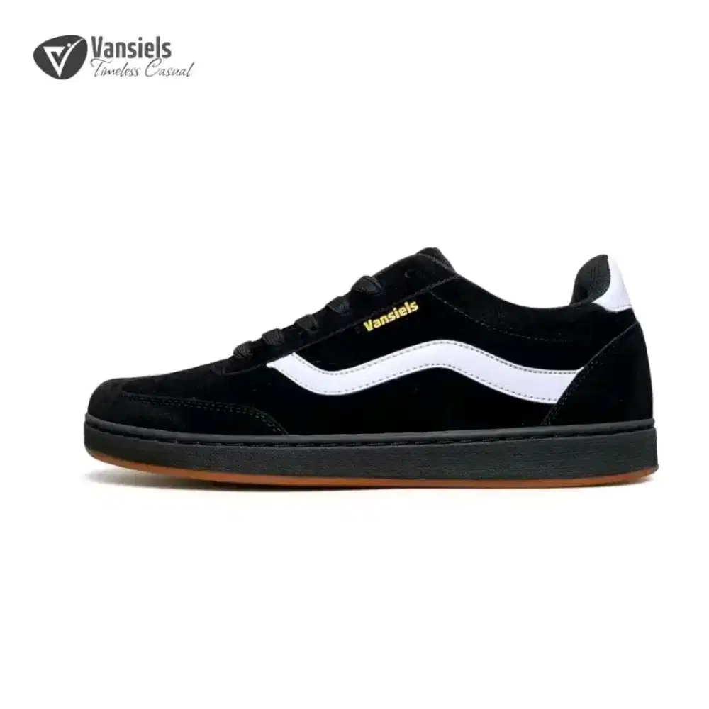 VSL Casual Sneakers Black White,