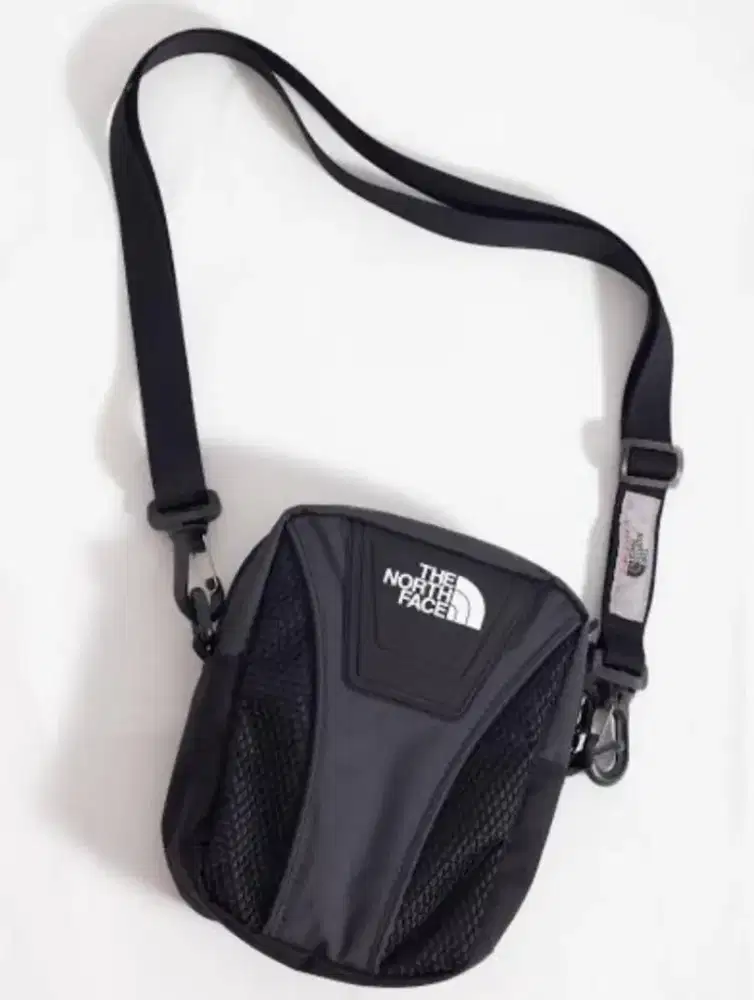 Tas Selempang kecil TNF