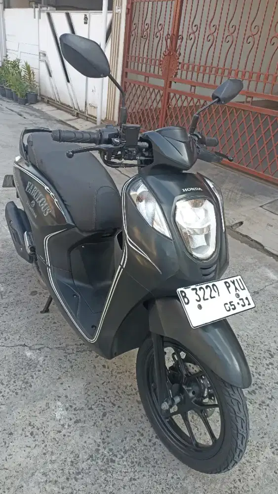 Honda Genio tahun 2020 ( pajak baru 5-2027 )