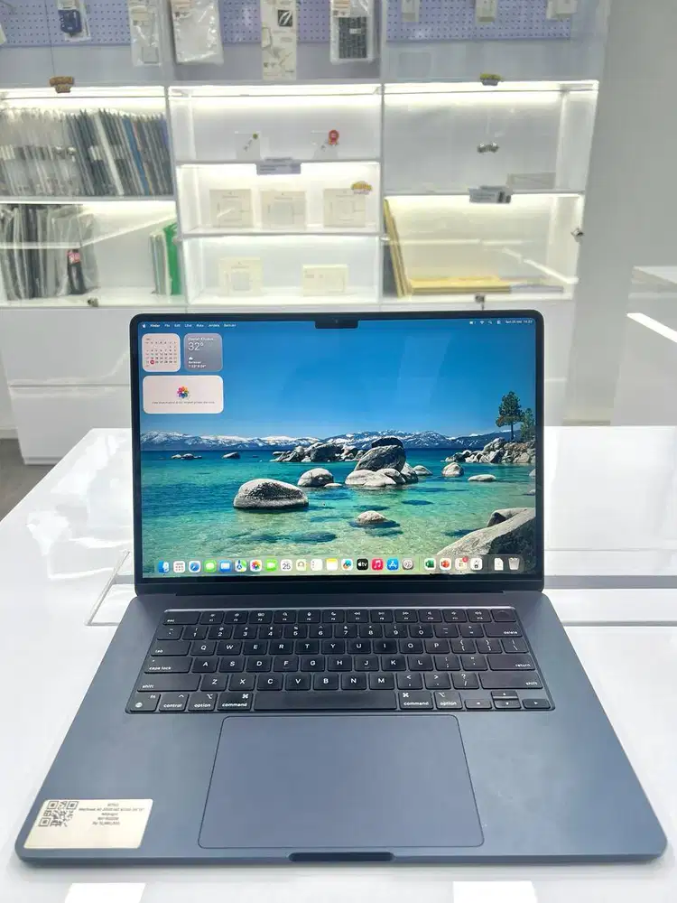 Macbook Air M2 15 8/256GB