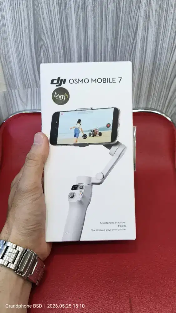 dji Osmo Mobile 7 (Gimbal stabilizer)