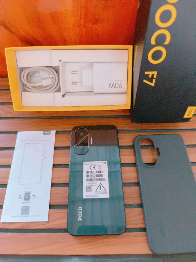 Poco F7 5G 12/512 Black Mulus Fullset ori Garansi panjang