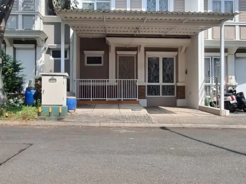 Dijual Cepat Rumah 2 Lantai Kota Wisata Visalia Siap Huni