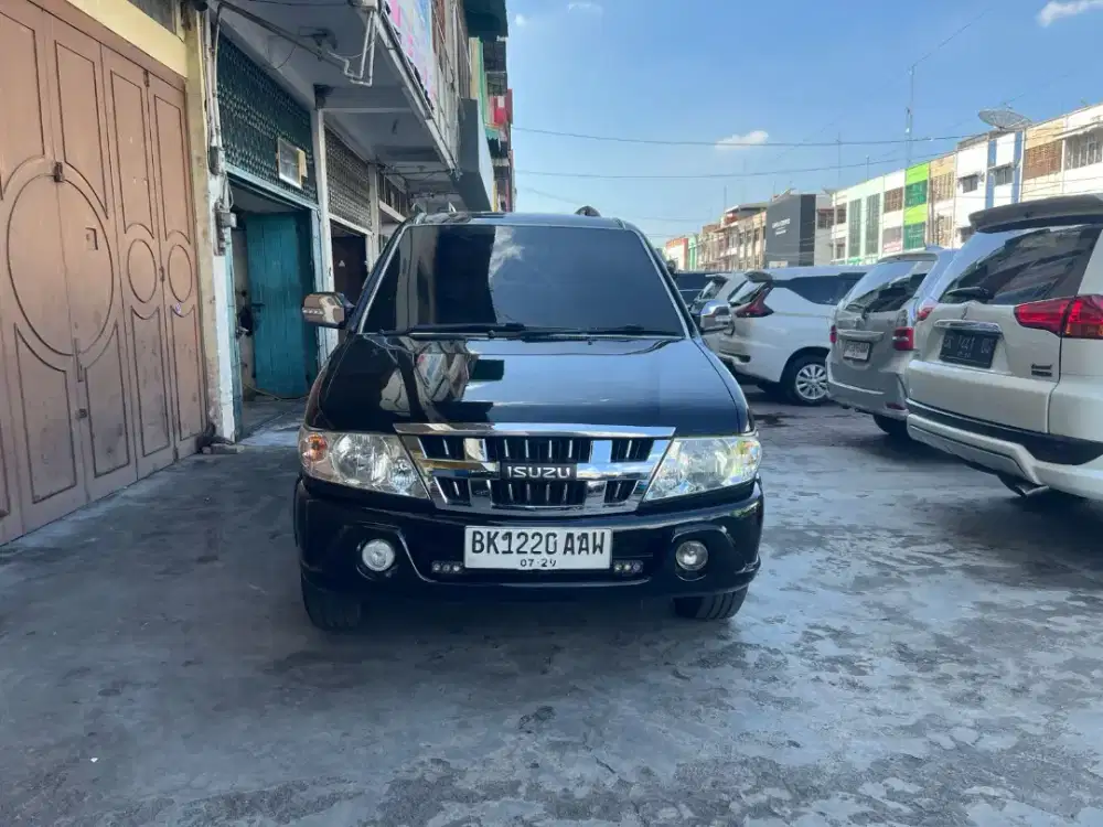 Isuzu Panther LS turbo 2019