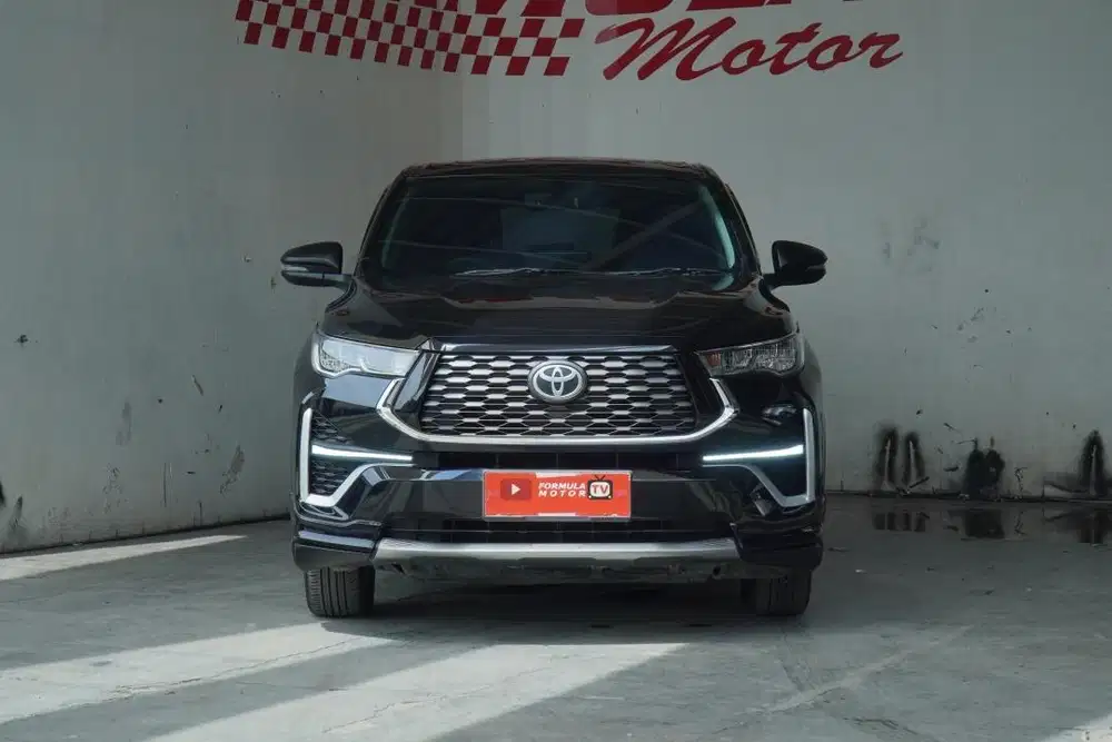 Innova Zenix V Hybrid Modelista 2.0 AT 2023
