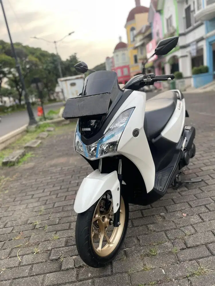 YAMAHA LEXI S 2020 SUPER MANTAPP