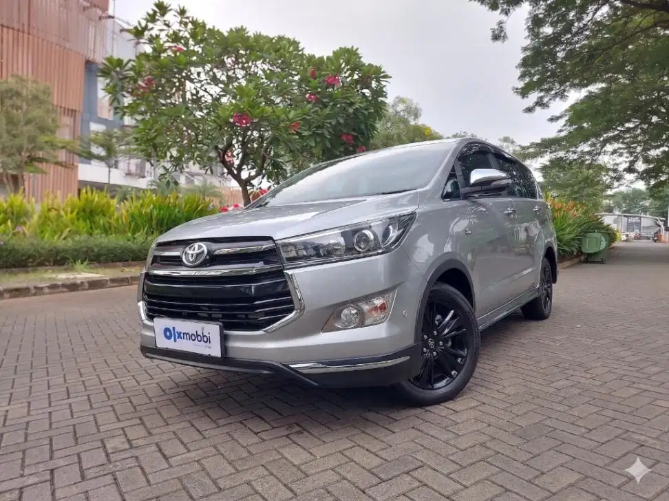 DP Murah Toyota Kijang Innova 2.0 Venturer Bensin-AT 2019 CFNBF