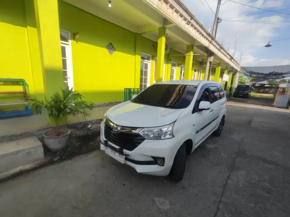 Jual Xenia R MT