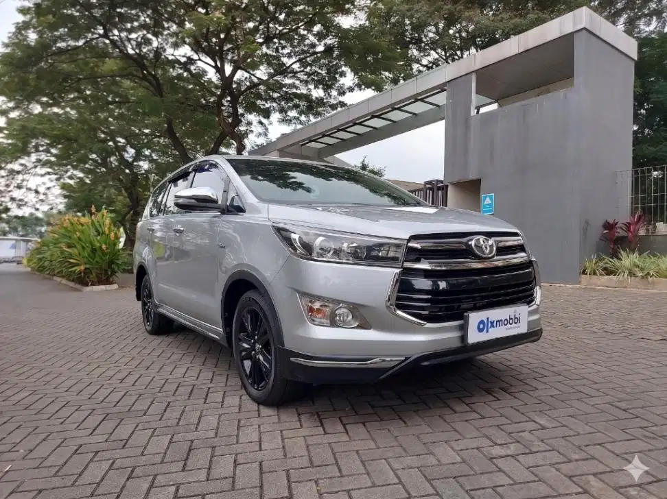 DP Murah Toyota Kijang Innova 2.0 Venturer Bensin-AT 2019 CFNBF