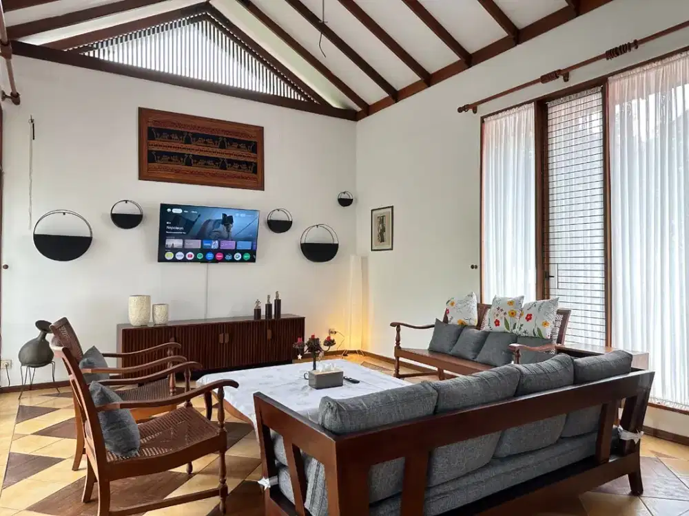 DIJUAL HUNIAN EKSKLUSIF 5 LANTAI  BERLOKASI DI RESORT DAGO PAKAR/ RDP BANDUNG