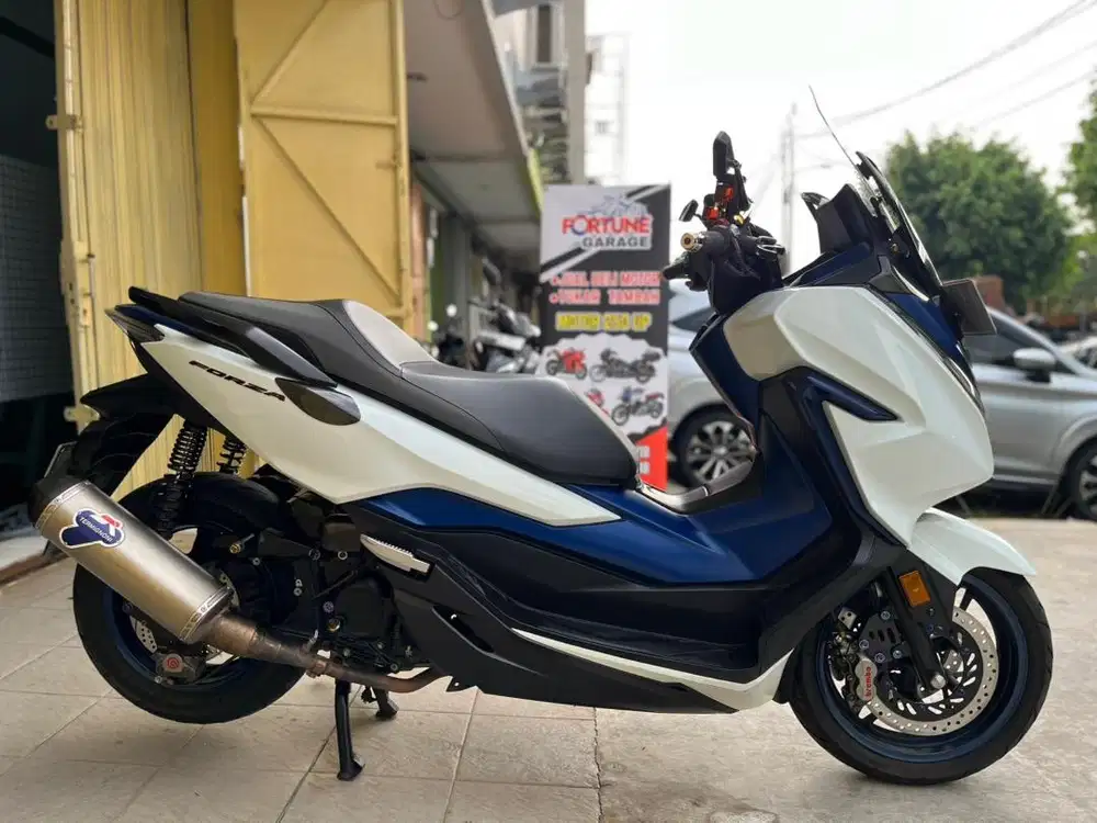 HONDA FORZA 250 ABS BREMBO TERMIGNONI 2018 PUTIH HEDON MODS ANTIK XMAX