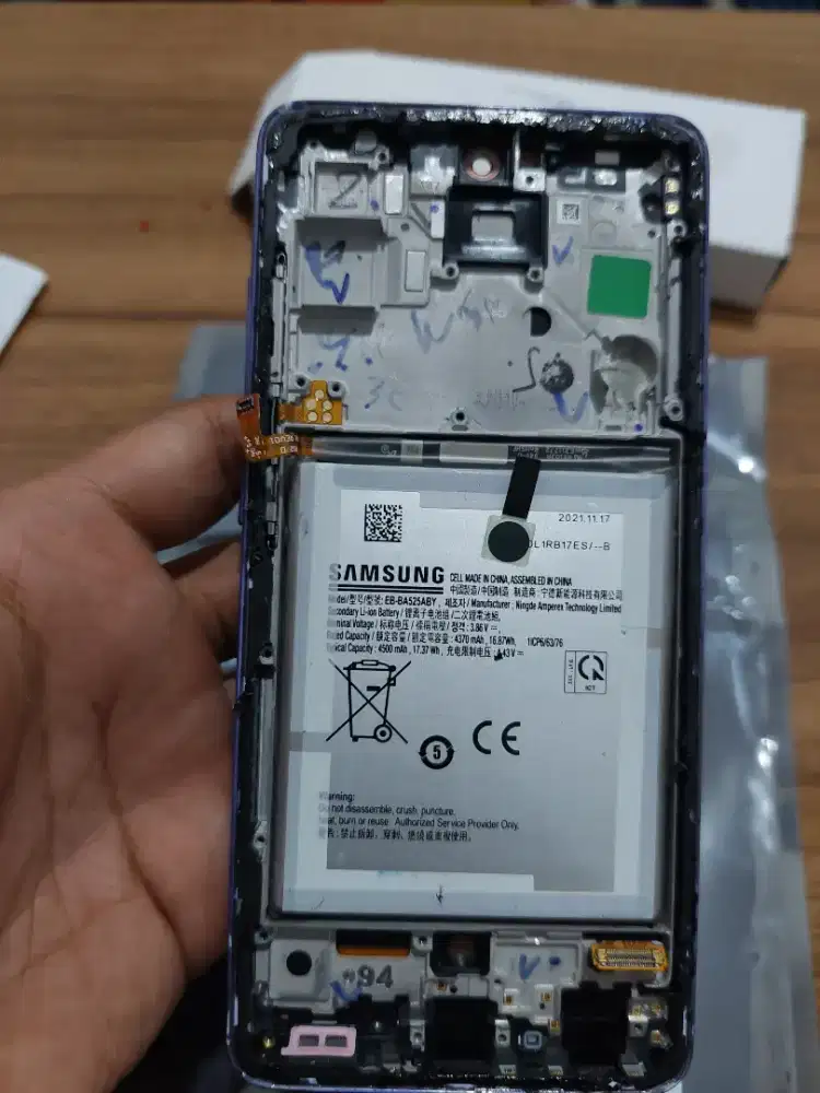 Lcd samsung A52s + Baterai + Kamera Utama (wide)