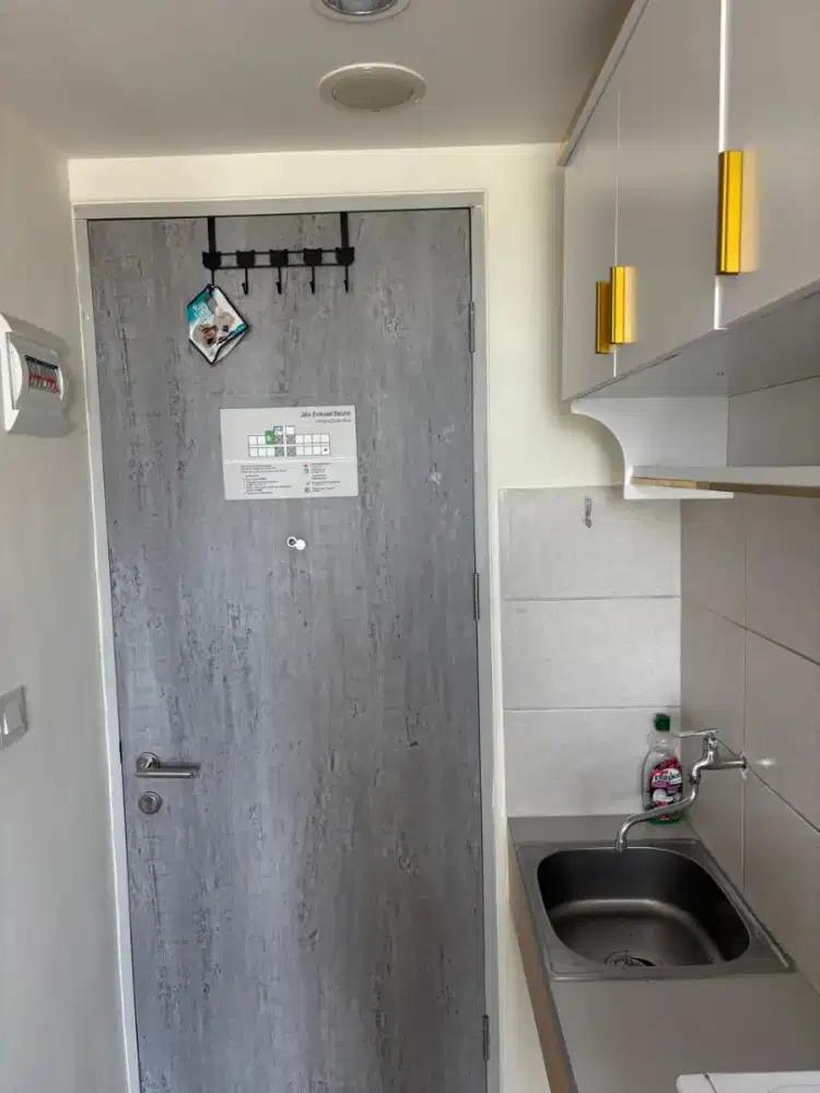 Disewakan Apartemen studio semi furnish