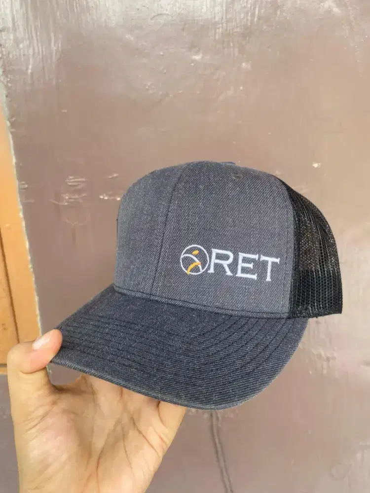 Topi monja second