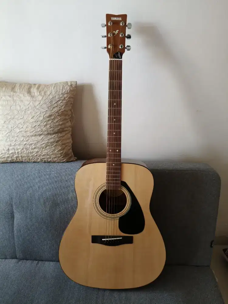 Prelove gitar  minim pemakaian