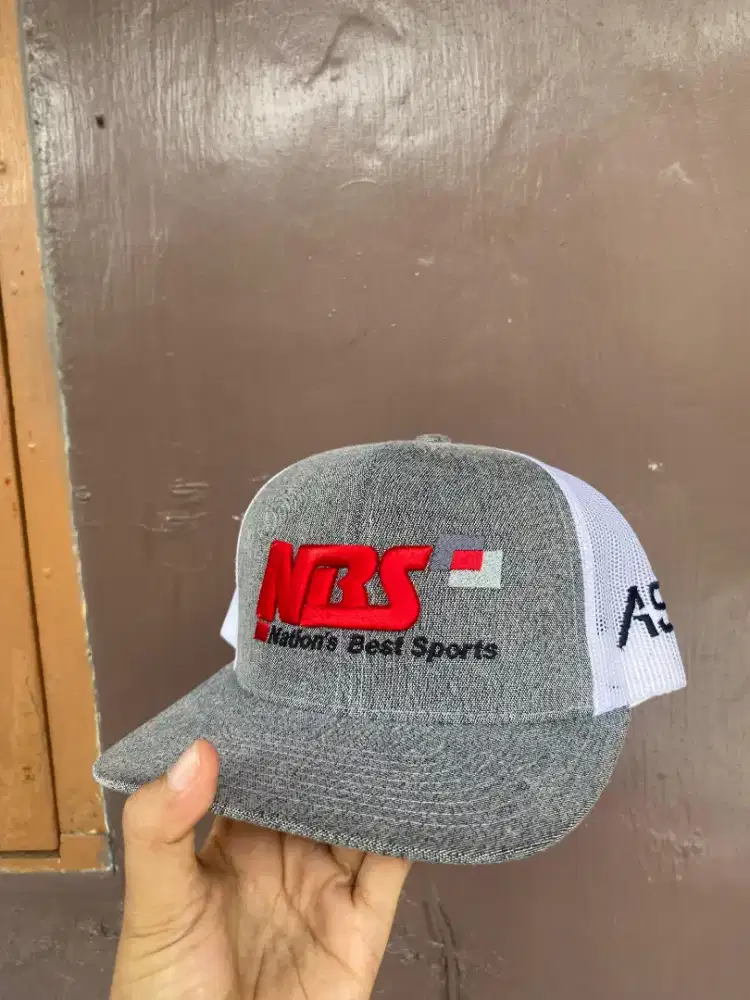 Topi monja second