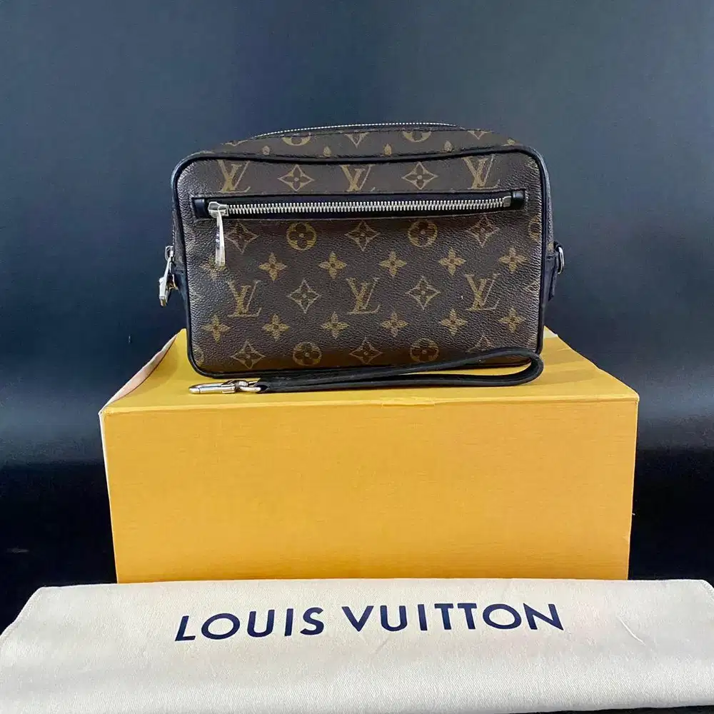 Louis Vuitton Monogram Maccasar Kasai Clutch
