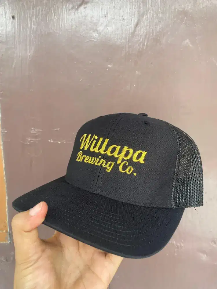 Topi trucker second
