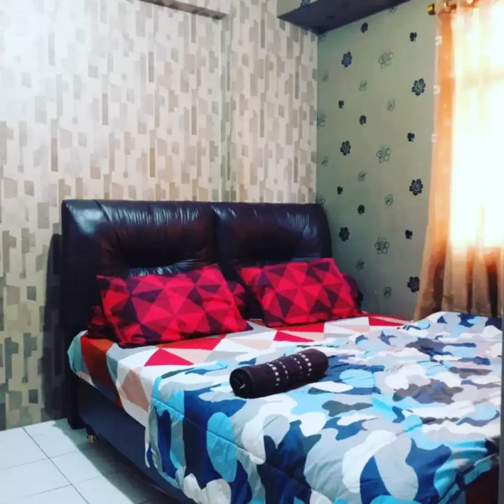Pengasuh lansia