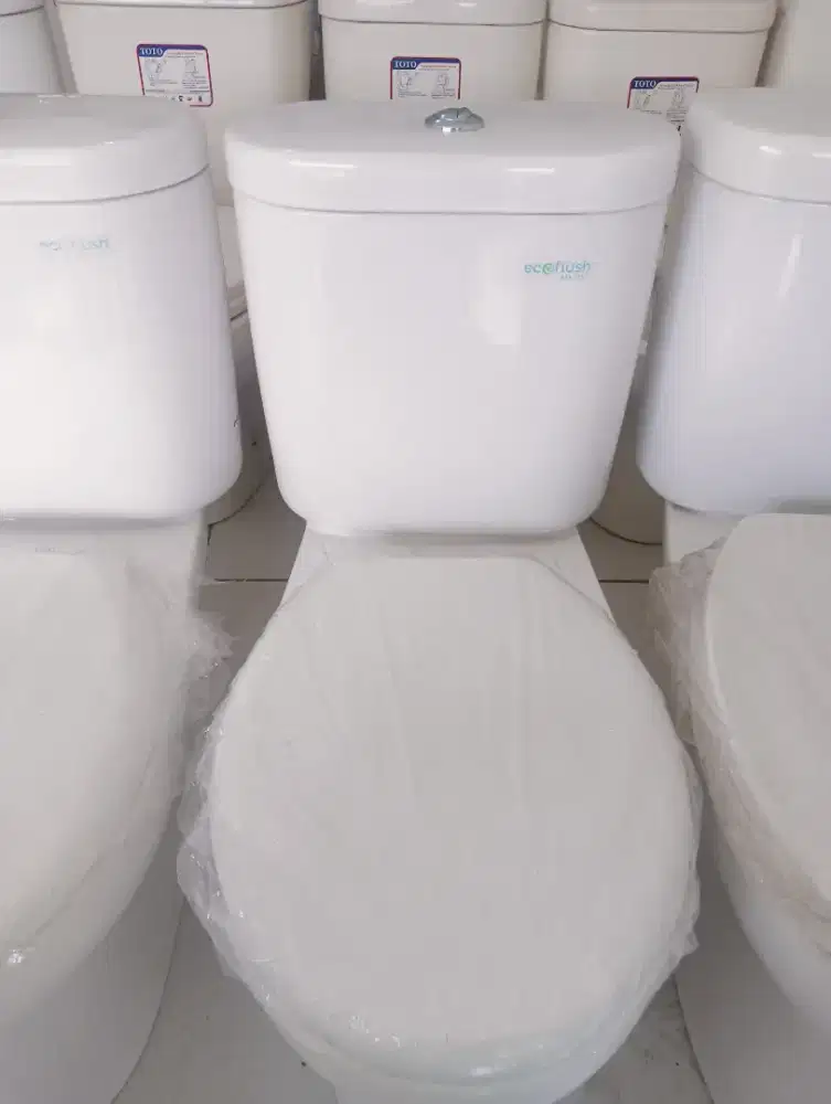 kloset duduk Toto type cw421jp , lengkap