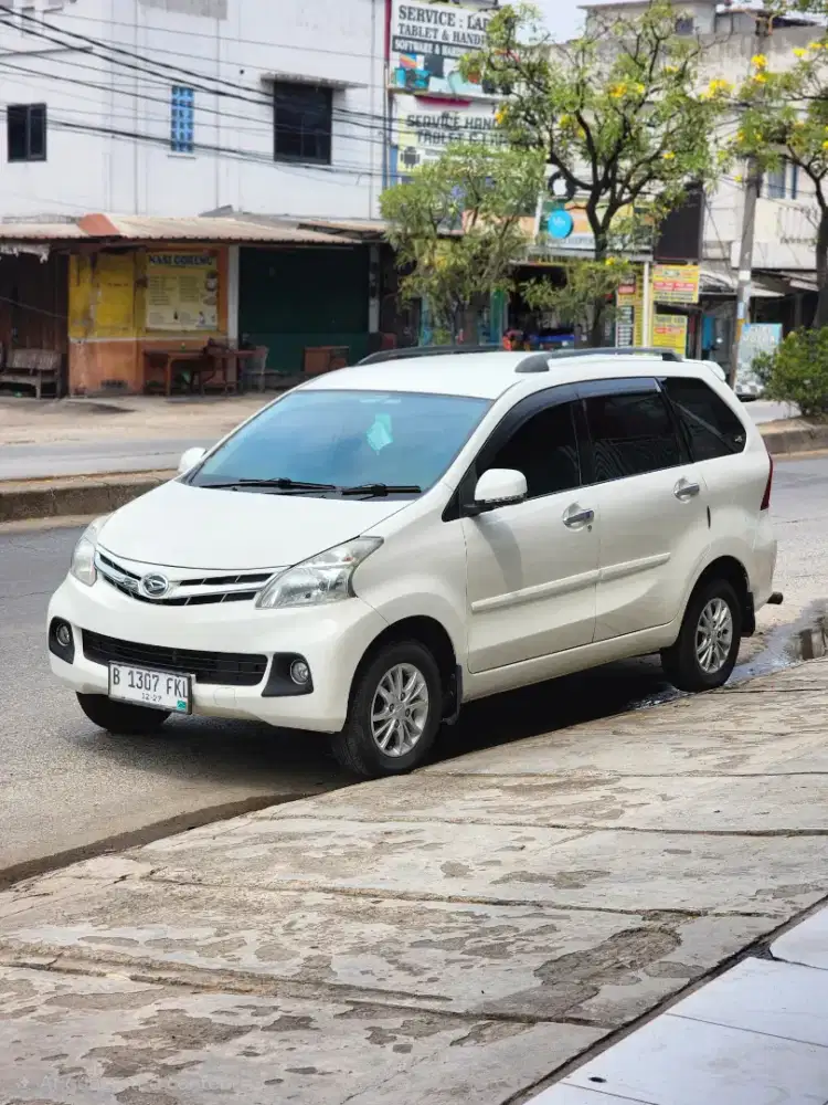 XENIA 1.3 R DELUXE MANUAL 2013