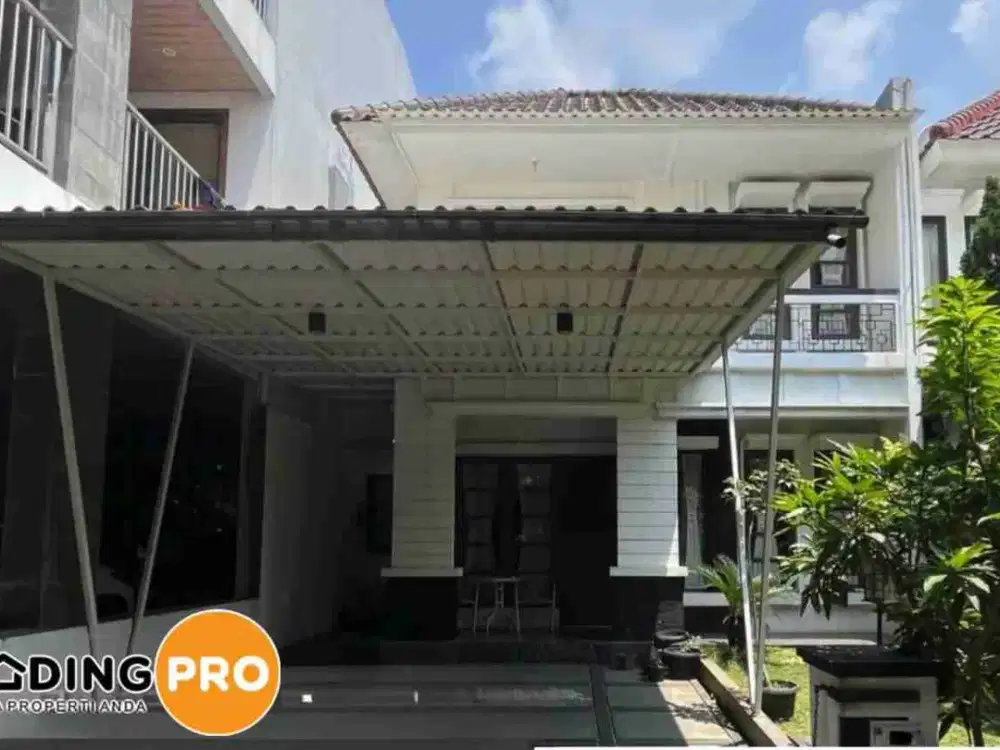 DIJUAL 

Rumah 2 Lantai Di Legenda Wisata