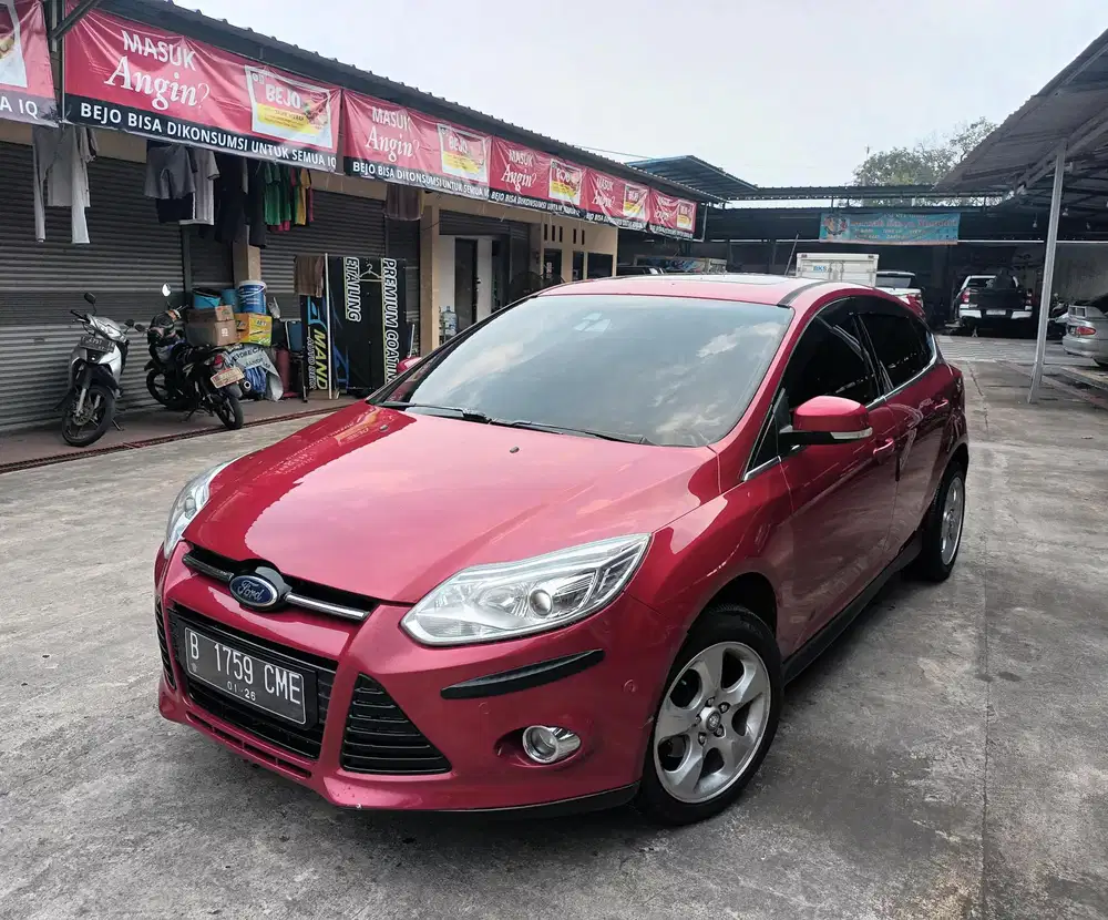 Ford Focus 2012 Bensin