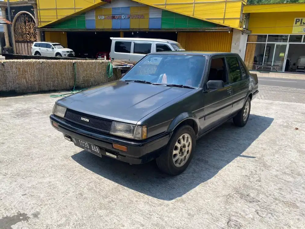 Toyota Corolla 1.3 1983 Zen bisa tukar tambah sekoto badas kediri