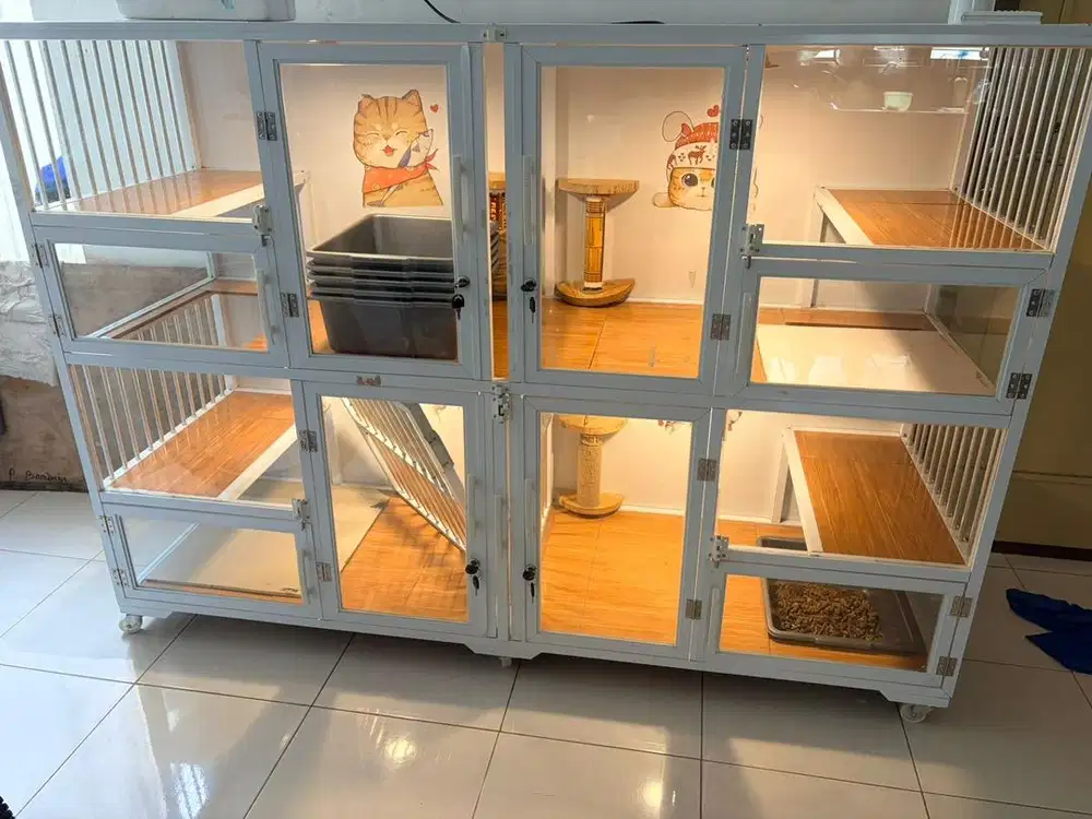 Kandang kucing aluminium 4 pintu