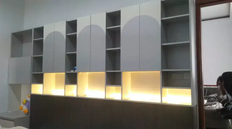 Lemari / Wardrobe Custom