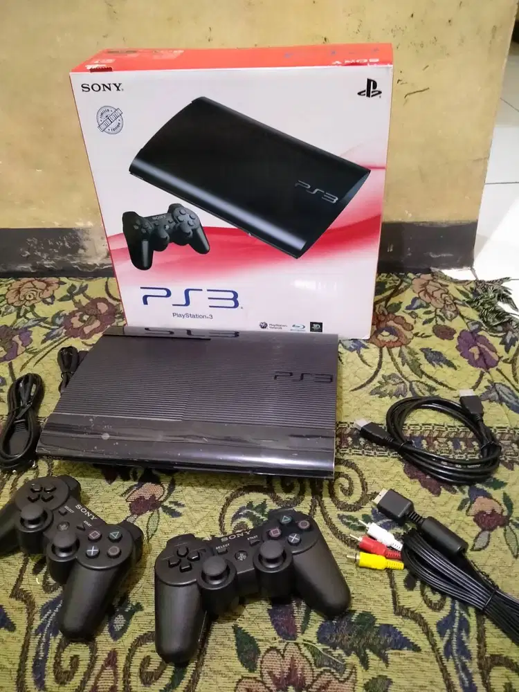 Bismillahirrahmanirrahim... Jual PS 3 super slim 320GB baru 2 bln beli