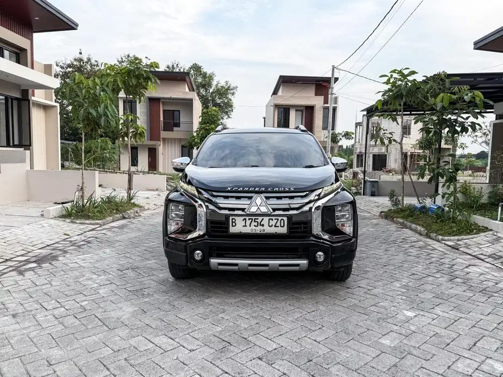 Mitsubishi Xpander Cross Premium Package Tipe Tertinggi