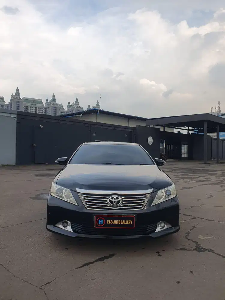 TOYOTA CAMRY V 2.5 2012 AT