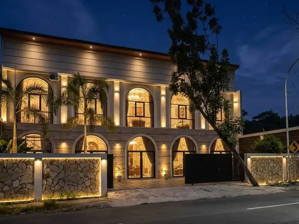 Hunian Mewah Siap Huni Full Furnished - Manyaran Semarang